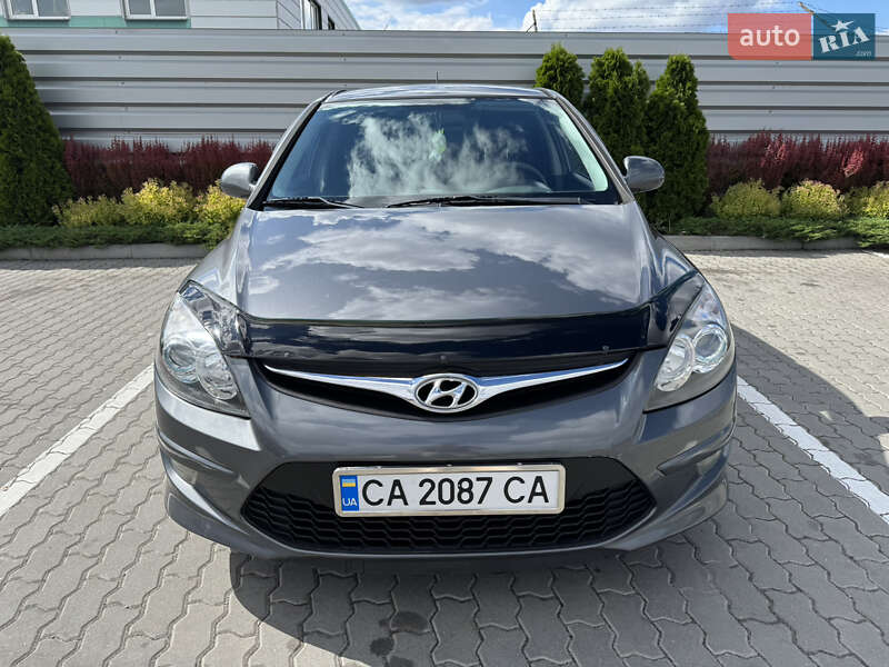 2010 hyundai i30