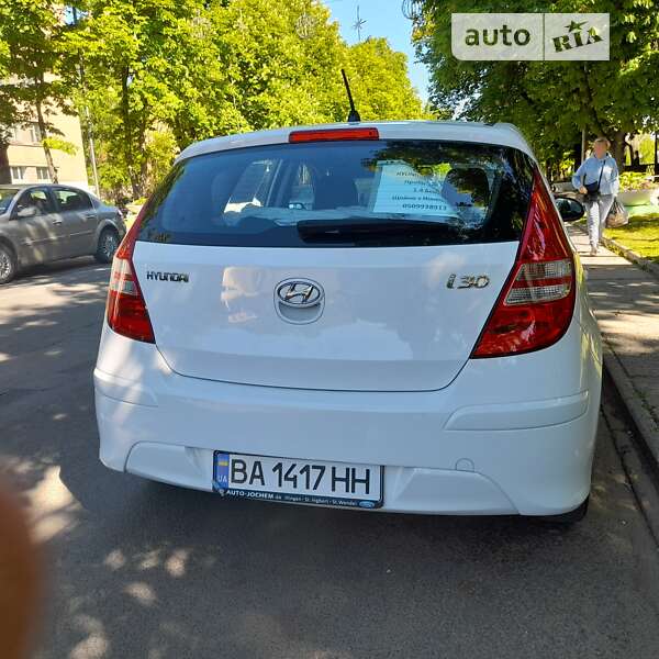 2010 hyundai i30