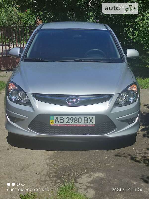 2011 hyundai i30