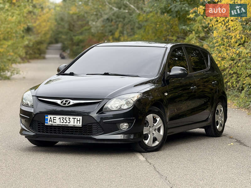 2011 hyundai i30