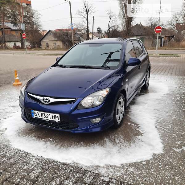 2011 hyundai i30