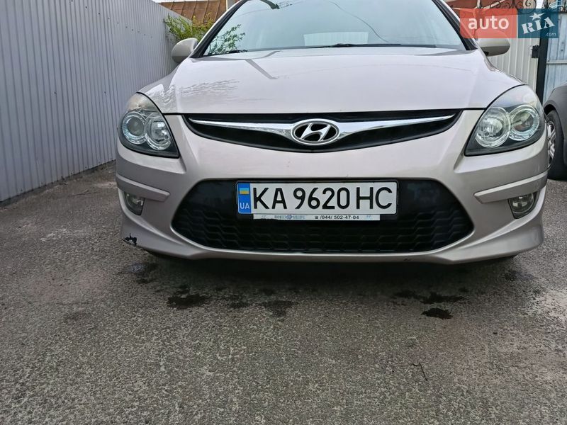 2011 hyundai i30