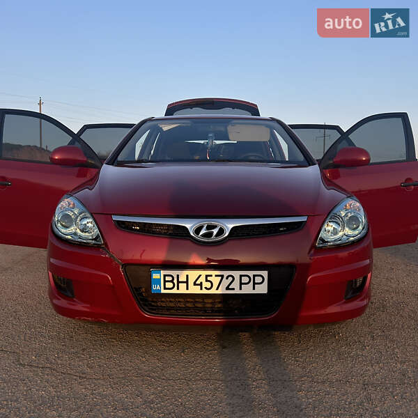 2010 hyundai i30