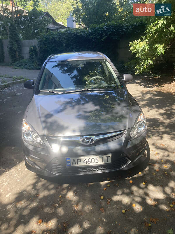 2011 hyundai i30