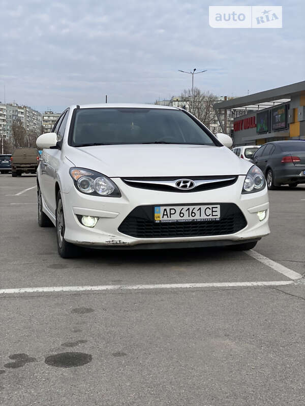 2011 hyundai i30