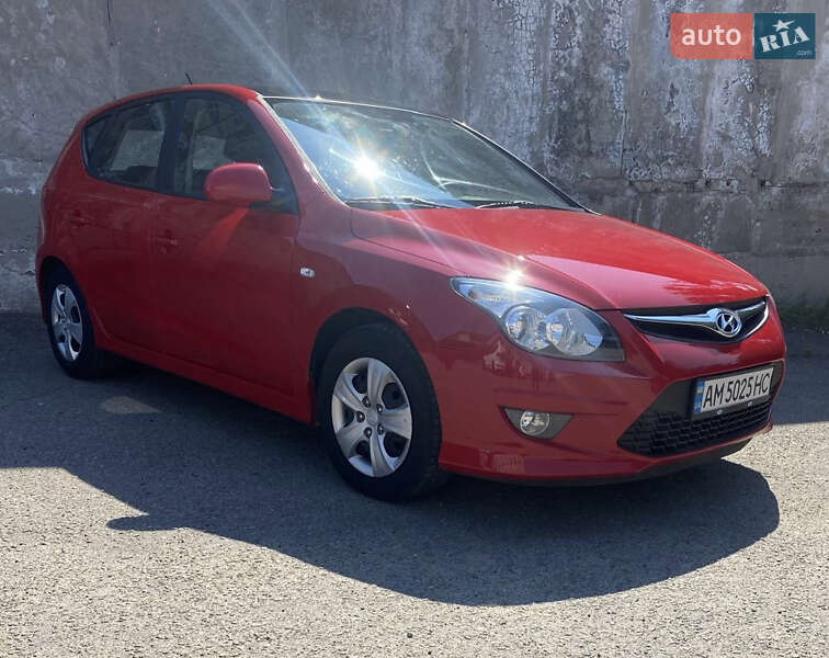2010 hyundai i30