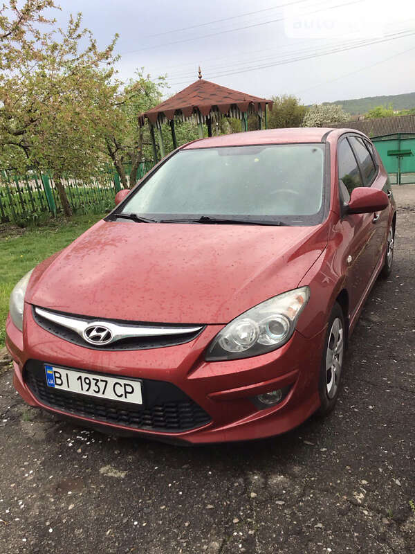 2010 hyundai i30