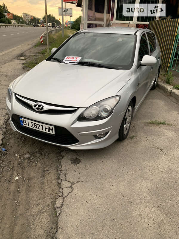 2010 hyundai i30