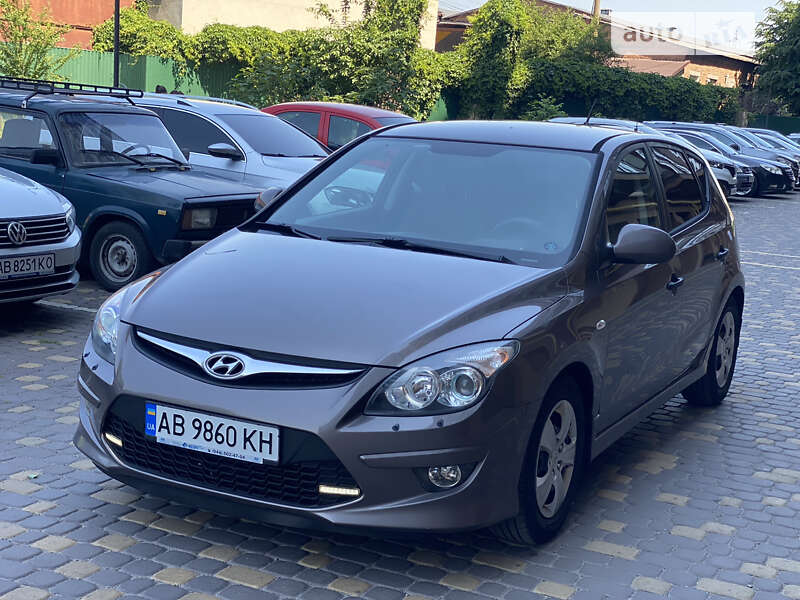 2011 hyundai i30