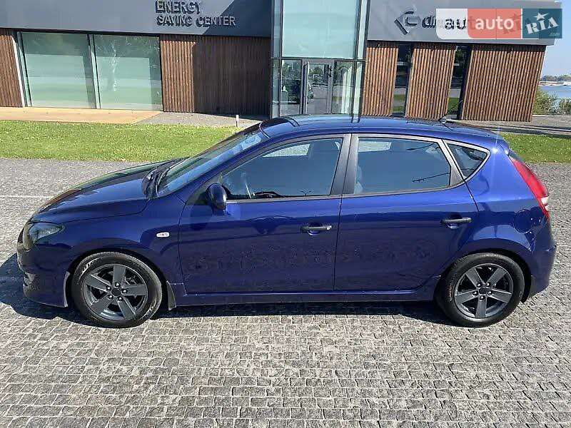 2011 hyundai i30
