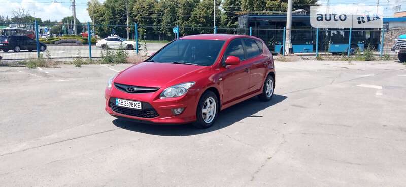 2011 hyundai i30