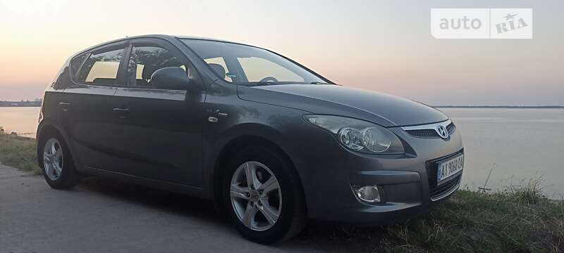 2010 hyundai i30