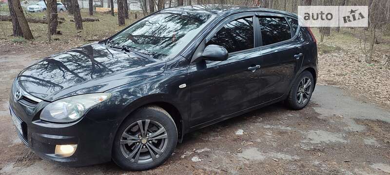 2010 hyundai i30