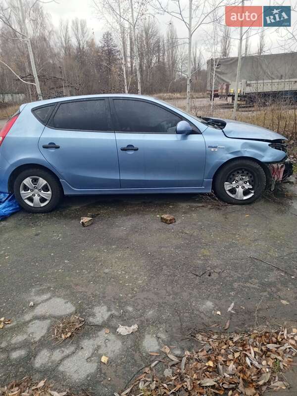 2010 hyundai i30