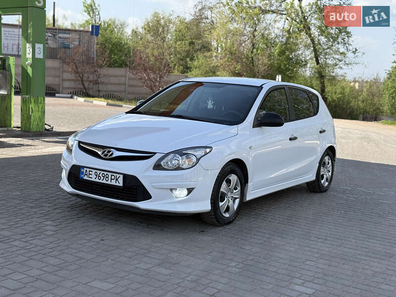 2010 hyundai i30