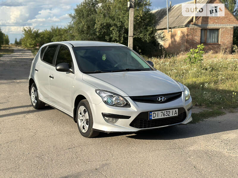 2010 hyundai i30