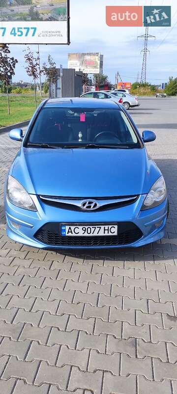 2011 hyundai i30