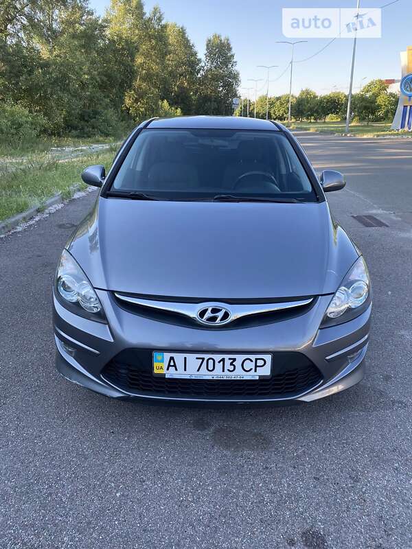 2011 hyundai i30