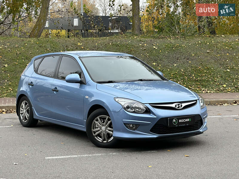 2011 hyundai i30