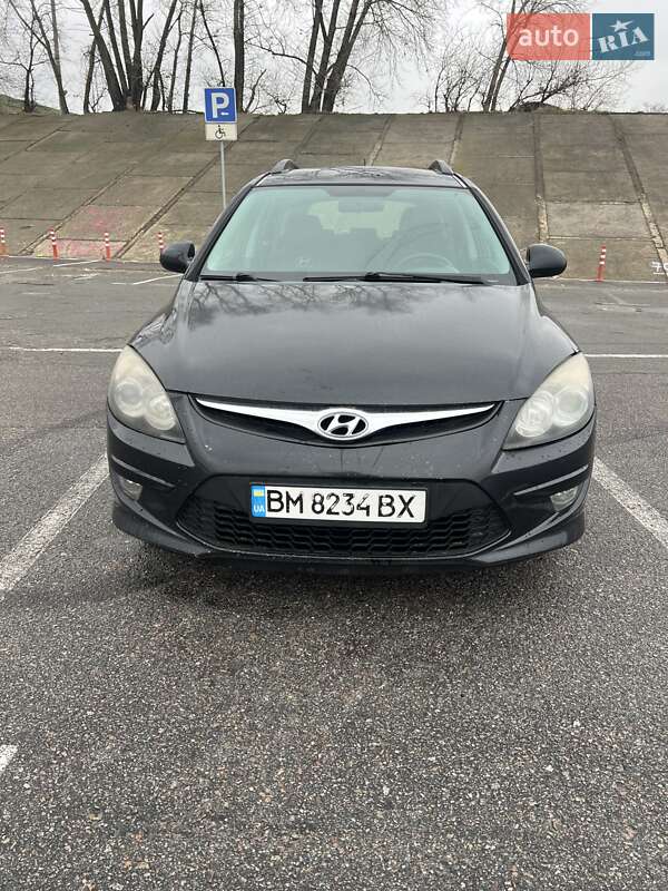 2011 hyundai i30