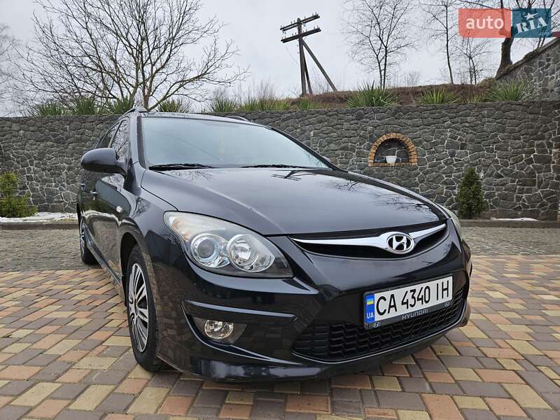 2010 hyundai i30