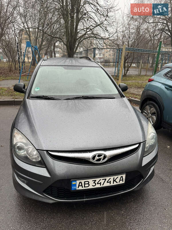 2011 hyundai i30