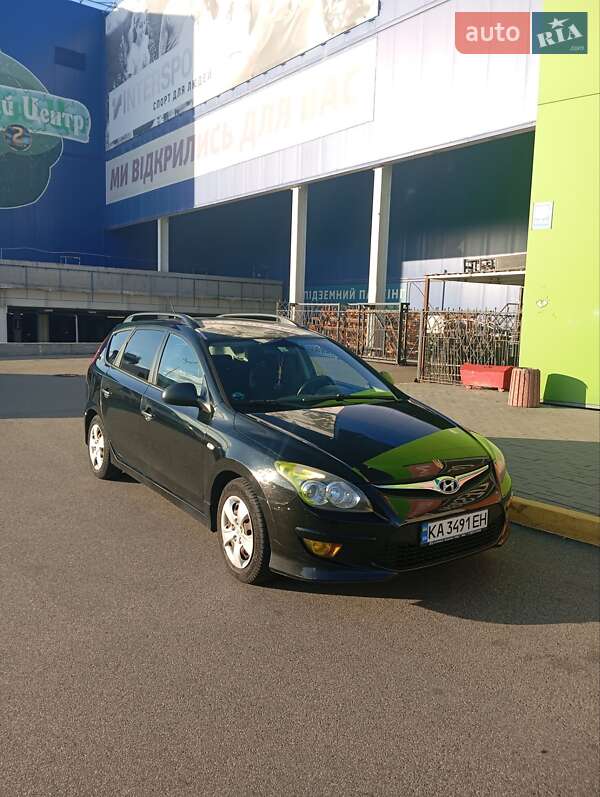 2011 hyundai i30