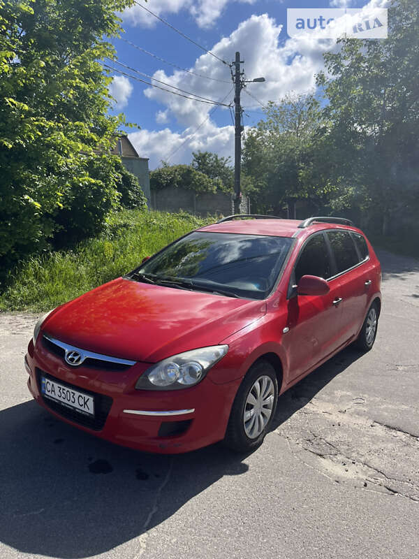 2010 hyundai i30