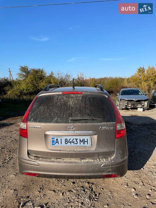 2012 hyundai i30