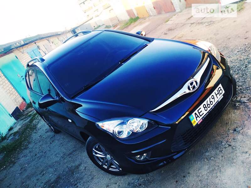 2012 hyundai i30