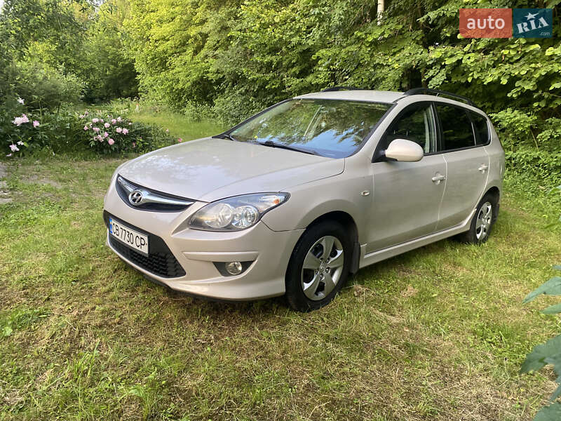 2010 hyundai i30