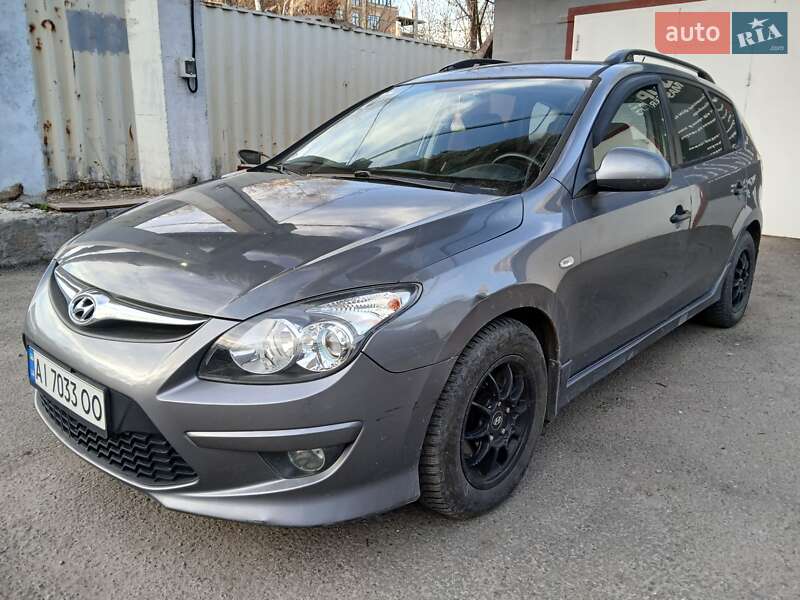 2011 hyundai i30