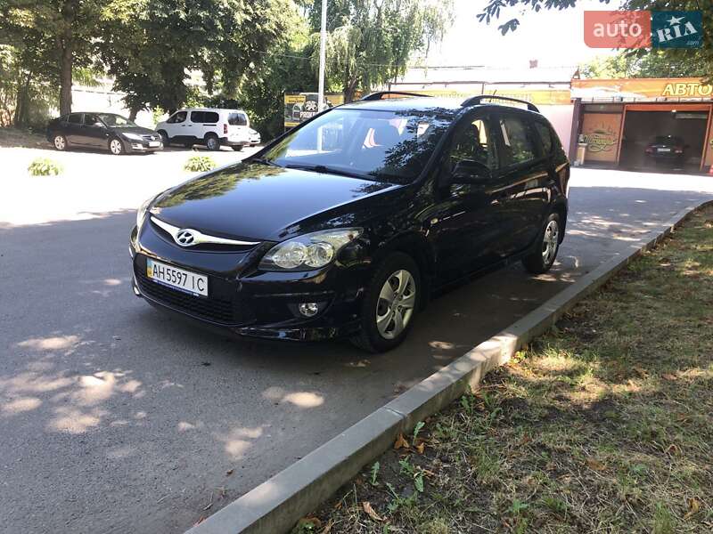 2012 hyundai i30