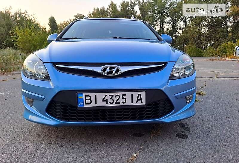 2012 hyundai i30