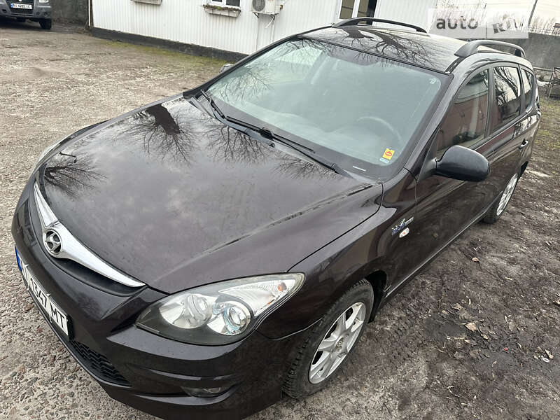 2011 hyundai i30