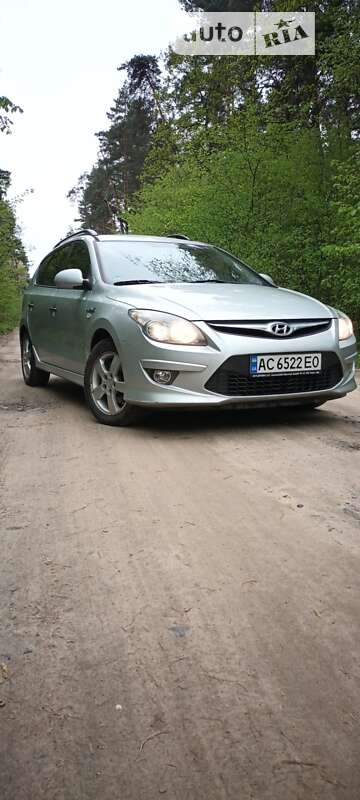 2010 hyundai i30