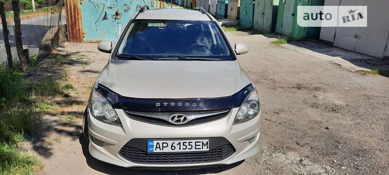 2010 hyundai i30