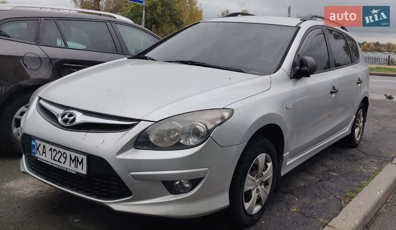 2010 hyundai i30