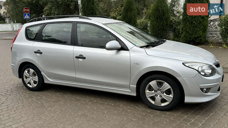 2010 hyundai i30