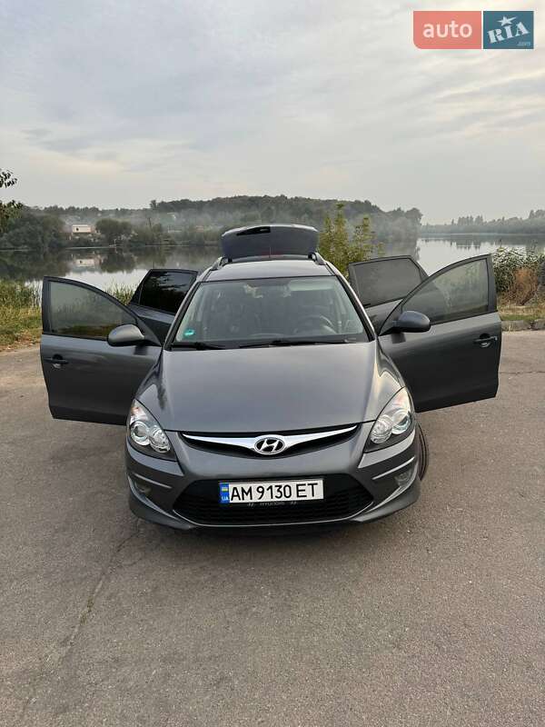 2011 hyundai i30