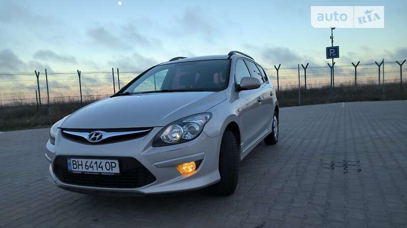 2010 hyundai i30