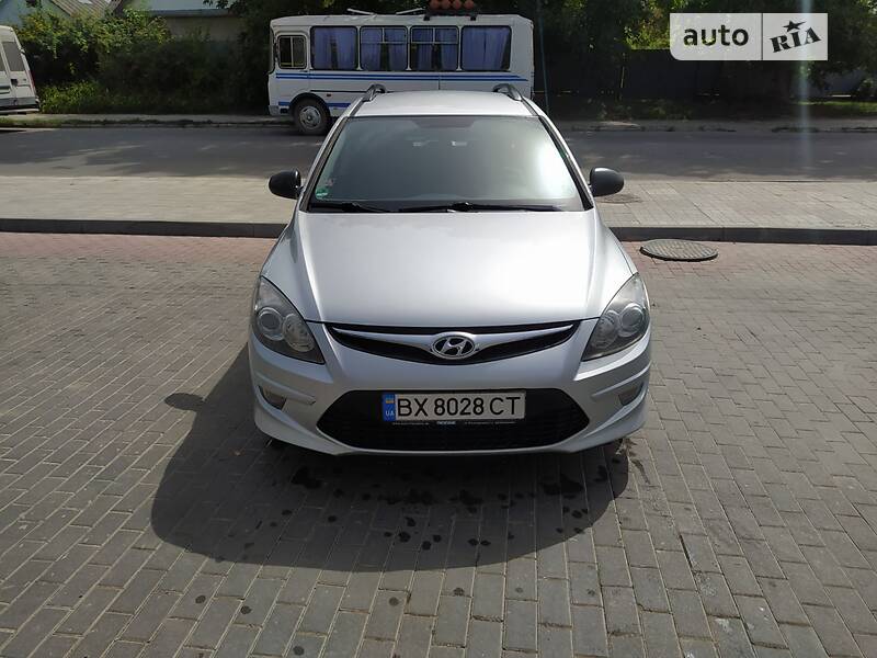 2011 hyundai i30