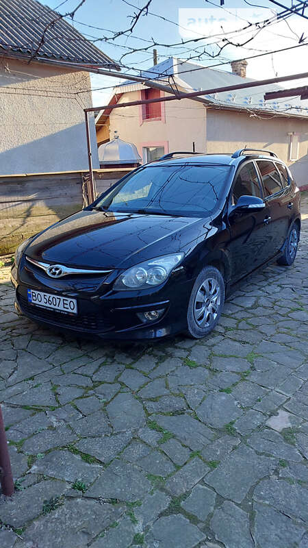 2011 hyundai i30