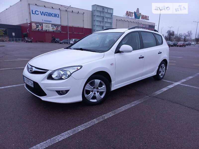 2012 hyundai i30