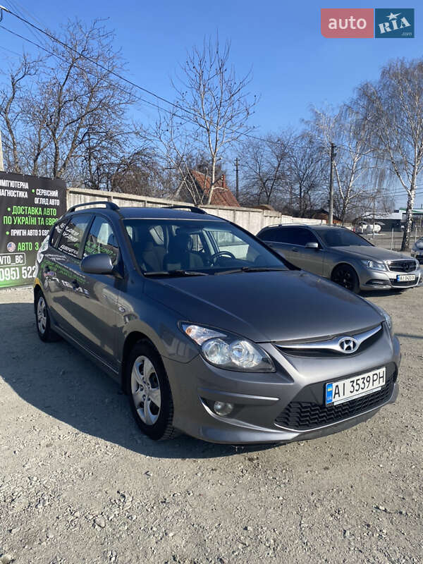 2012 hyundai i30