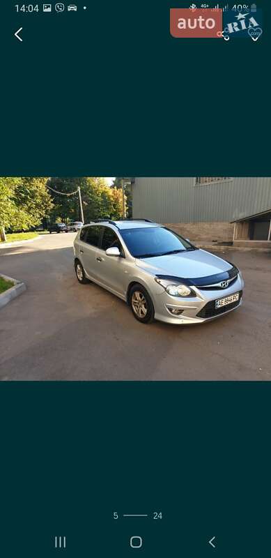 2011 hyundai i30