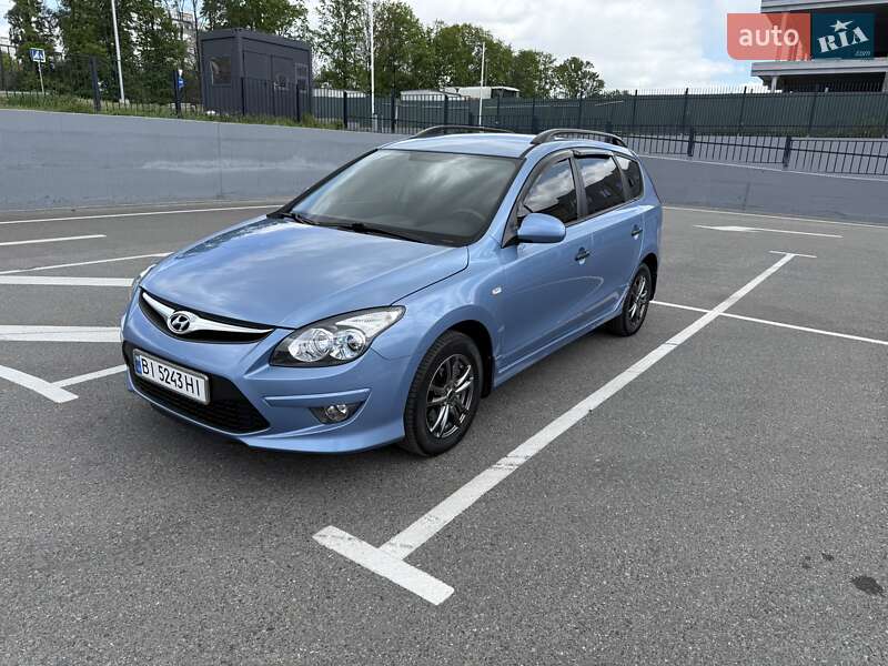 2012 hyundai i30