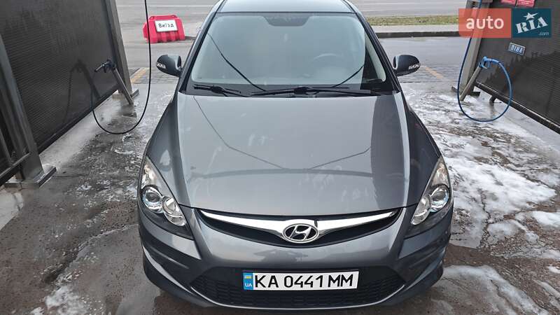 2010 hyundai i30