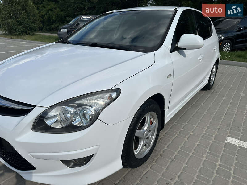 2010 hyundai i30