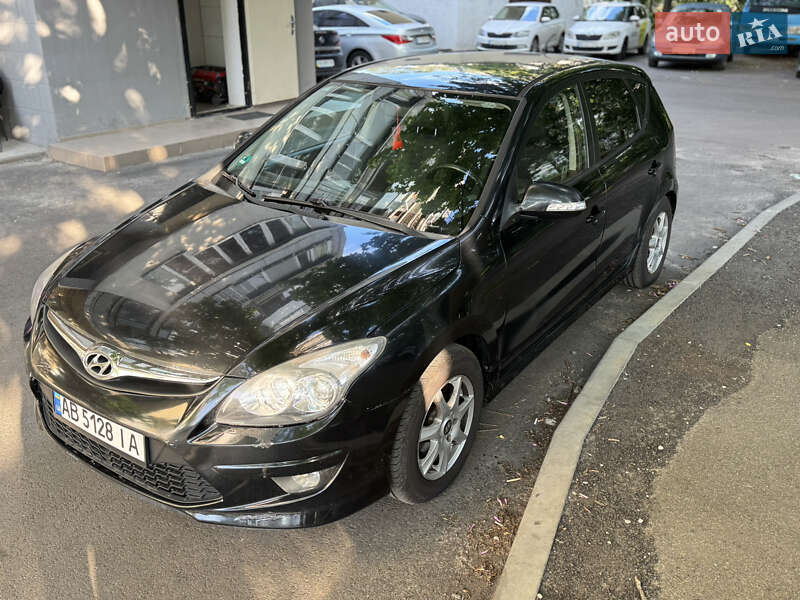 2011 hyundai i30